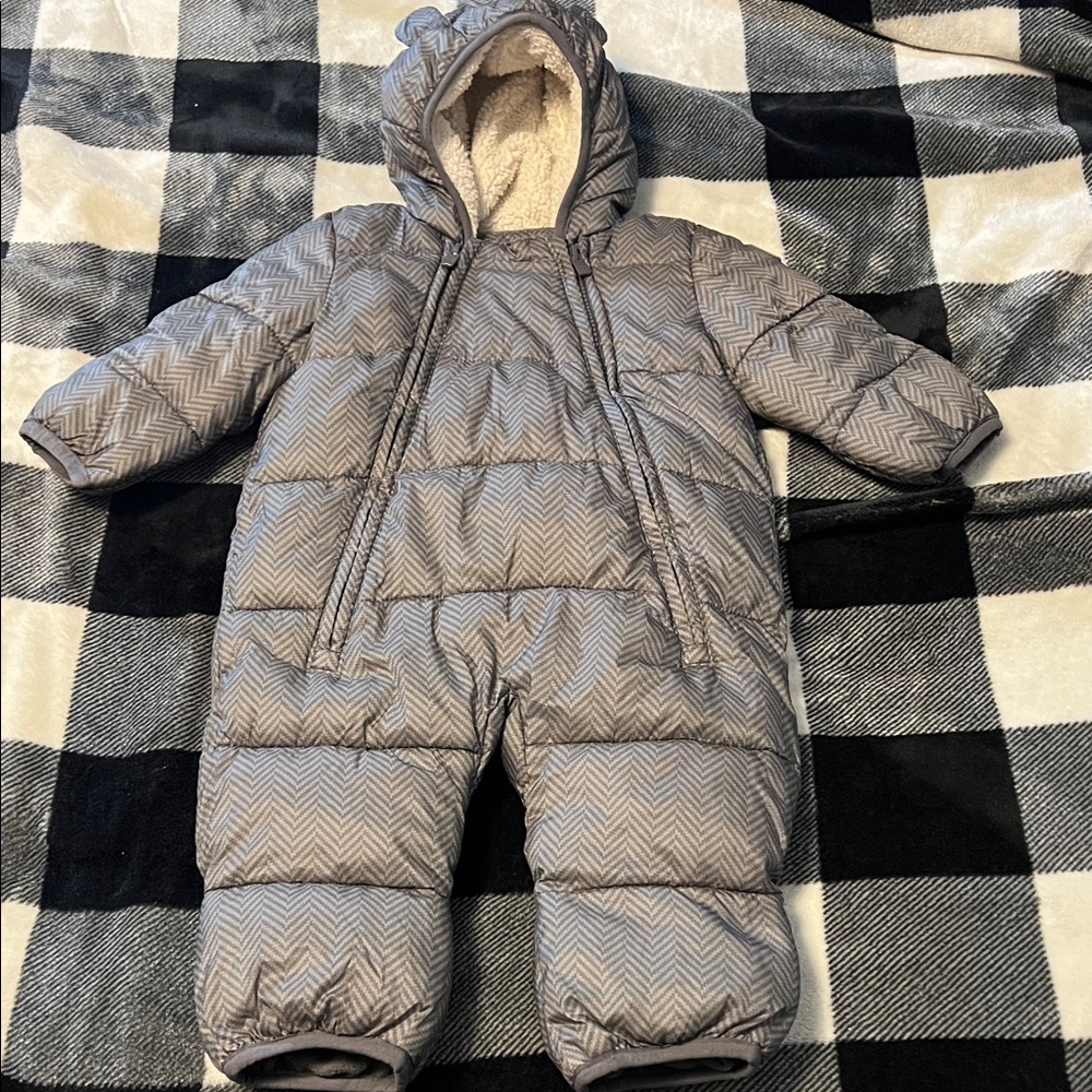 Baby GAP Herringbone Pattern Baby Snowsuit 0-6 months